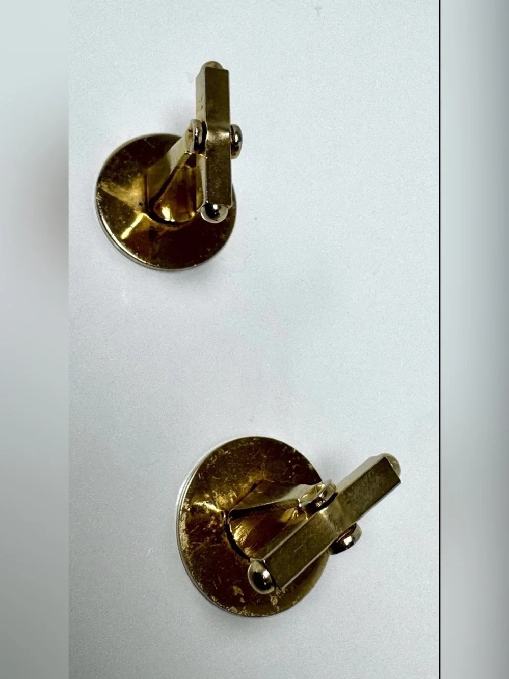 Gold Tone Engraved 'R' Round Men's Cufflinks Bullet Back Custom #1542